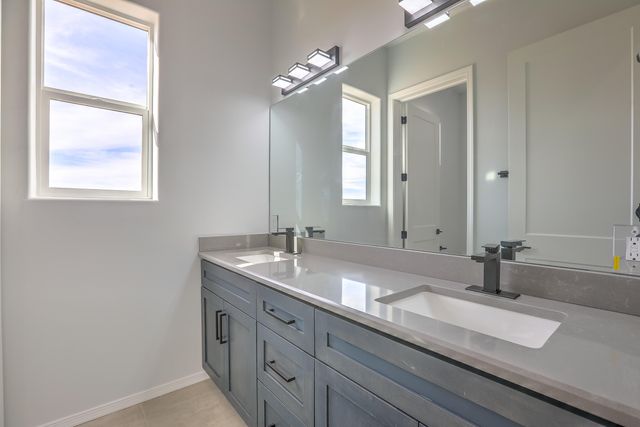 29 Kailey Loop, Edgewood, NM 87015