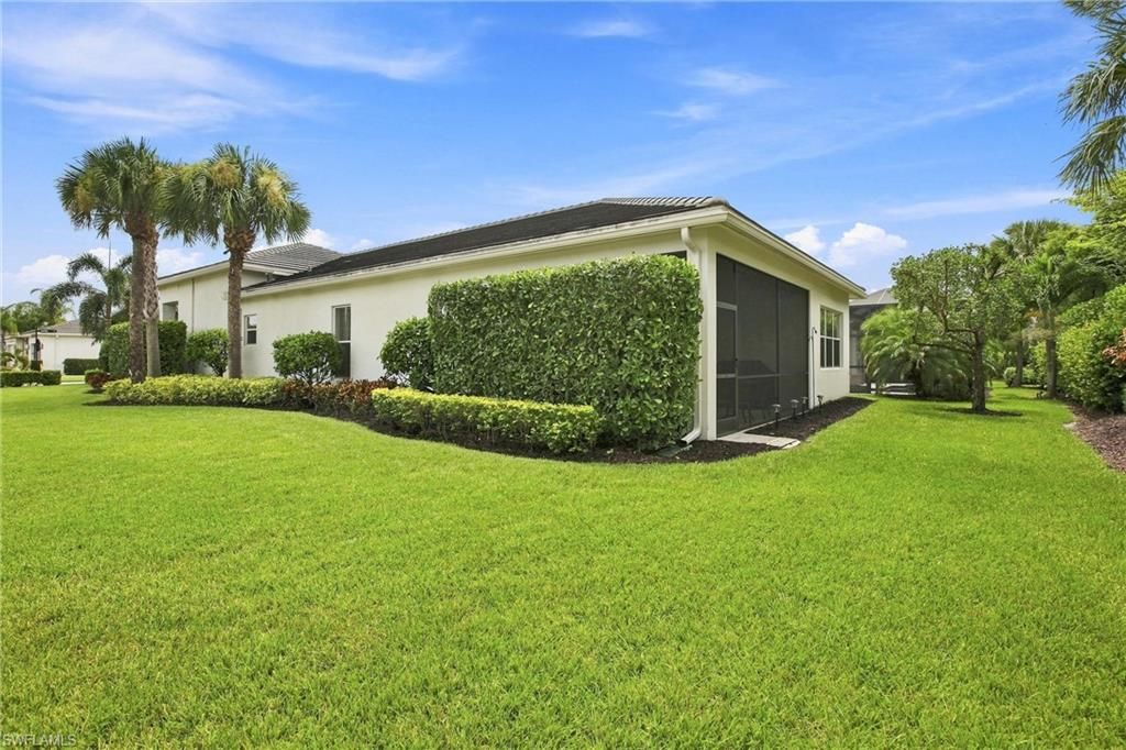 28410 Capraia DR, BONITA SPRINGS, FL 34135 — photo 4