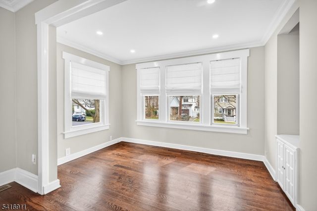 645 Kimball Ave, Westfield Town, NJ 07090