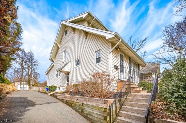 645 Kimball Ave, Westfield Town, NJ 07090