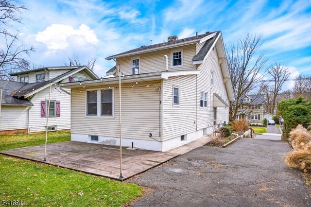 645 Kimball Ave, Westfield Town, NJ 07090