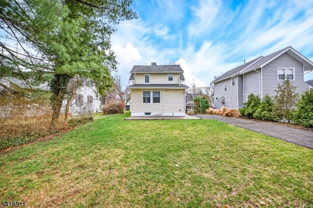 645 Kimball Ave, Westfield Town, NJ 07090