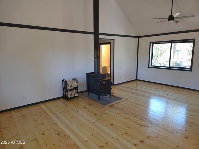 3326 HOMESTEAD Drive, Overgaard, AZ 85933