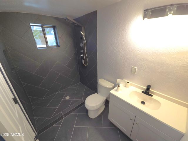 3326 HOMESTEAD Drive, Overgaard, AZ 85933