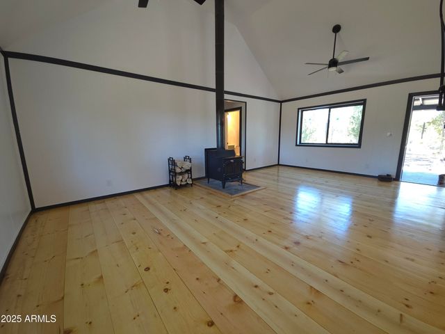 3326 HOMESTEAD Drive, Overgaard, AZ 85933