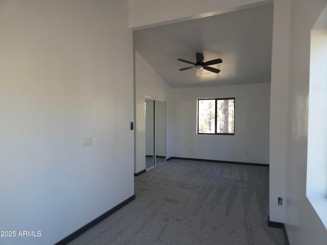 3326 HOMESTEAD Drive, Overgaard, AZ 85933