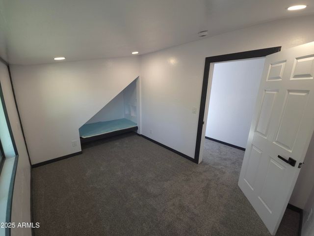 3326 HOMESTEAD Drive, Overgaard, AZ 85933