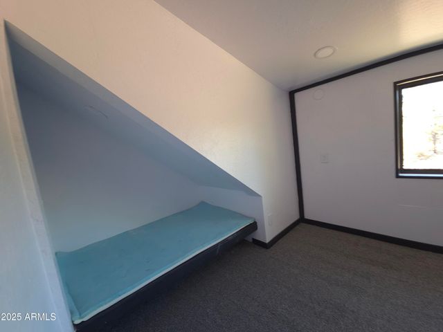 3326 HOMESTEAD Drive, Overgaard, AZ 85933