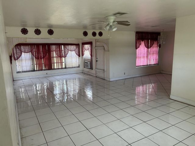 773 W Dayton Circle, Fort Lauderdale, FL 33312