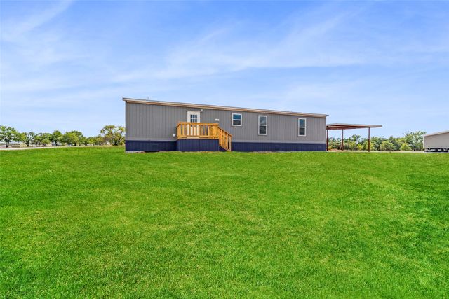 4670 Lonestar Road, Poolville, TX 76487