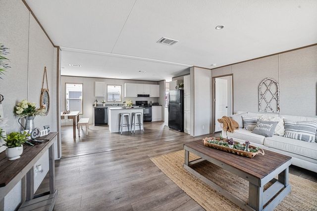 4670 Lonestar Road, Poolville, TX 76487