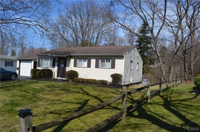 443 Jeanette Drive, Utica, NY 13502