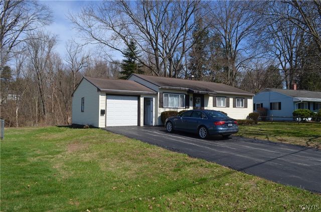 443 Jeanette Drive, Utica, NY 13502