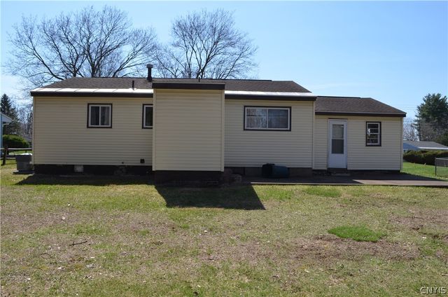 443 Jeanette Drive, Utica, NY 13502