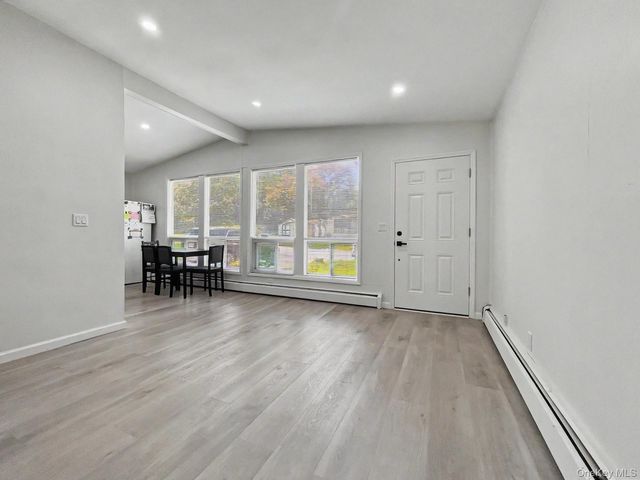 44 Straight Path, Rock Hill, NY 12775