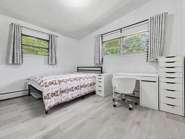 44 Straight Path, Rock Hill, NY 12775