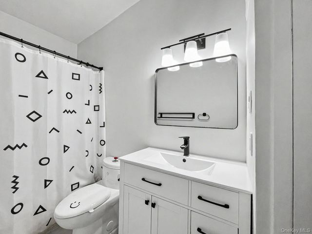 44 Straight Path, Rock Hill, NY 12775