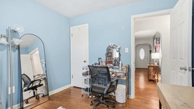 908 Aetna Dr, Ellwood City, PA 16117