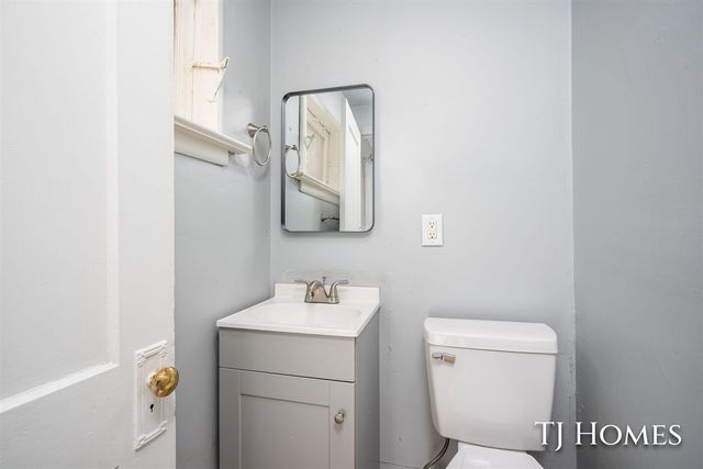 459 Ada Avenue, Muskegon, MI 49442