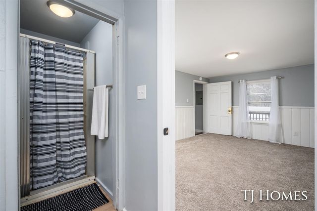 459 Ada Avenue, Muskegon, MI 49442