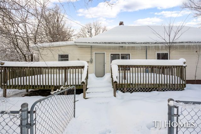 459 Ada Avenue, Muskegon, MI 49442