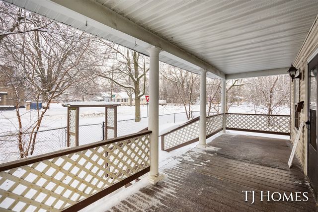 459 Ada Avenue, Muskegon, MI 49442