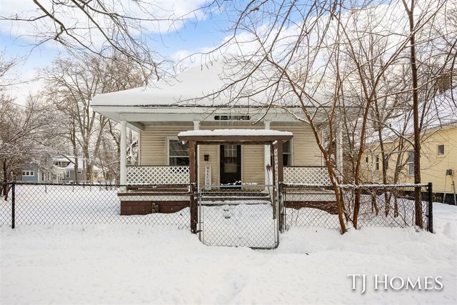 459 Ada Avenue, Muskegon, MI 49442