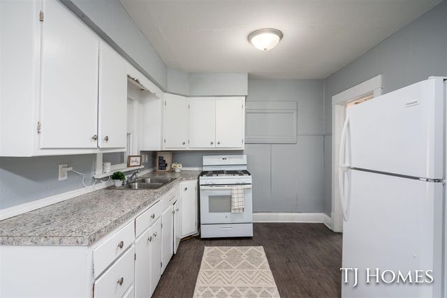 459 Ada Avenue, Muskegon, MI 49442