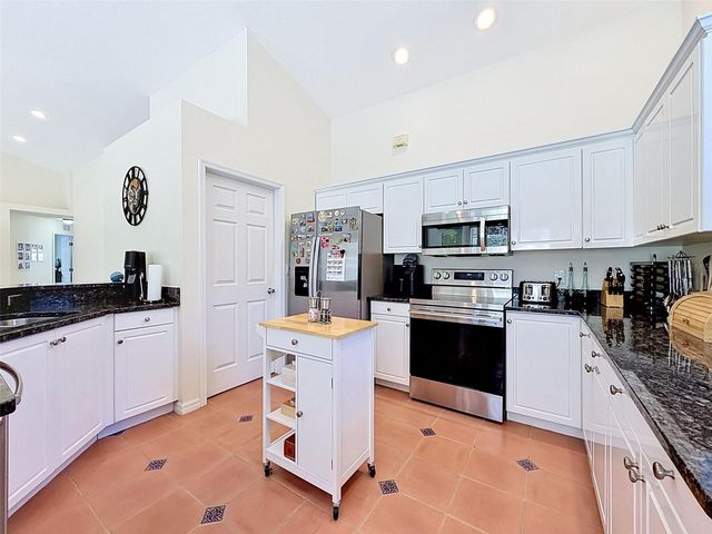 8435 BASUTO DR, Trinity, FL 34655