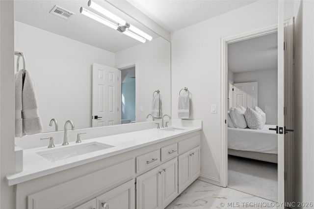 3110 E 44th Place, Tulsa, OK 74105