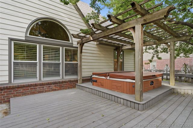 3110 E 44th Place, Tulsa, OK 74105