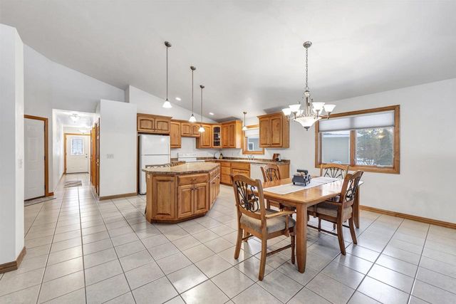 1062 CORONADO COURT, Oneida, WI 54155