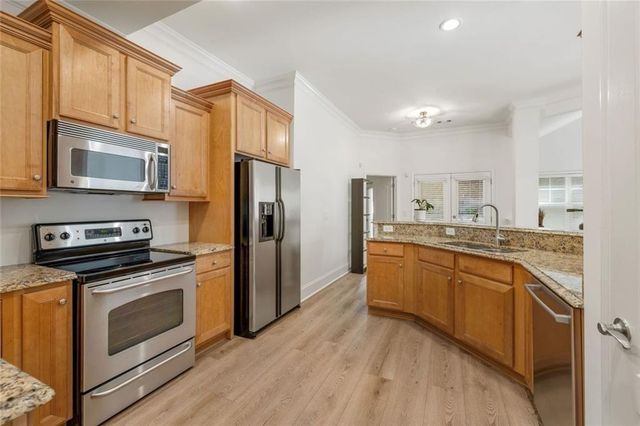 12100 Seasons Trace, Alpharetta, GA 30004