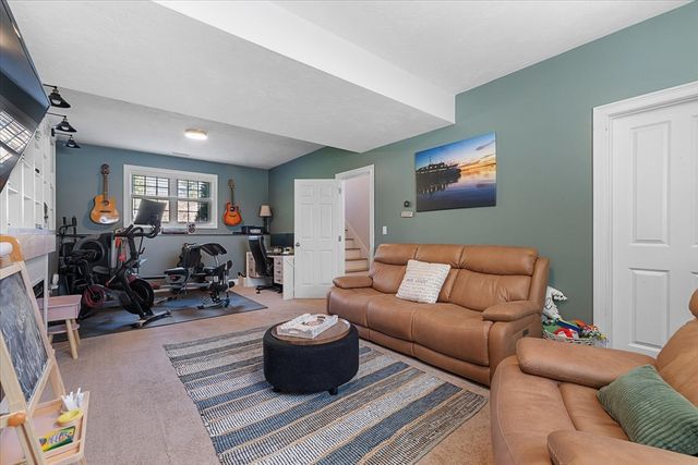 1 Sherry Lane, Spencer, MA 01562