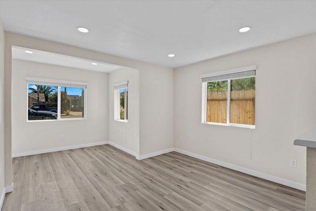 3612 16 Cordoba Ave, Spring Valley, CA 91977