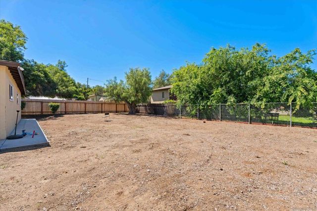 3612 16 Cordoba Ave, Spring Valley, CA 91977