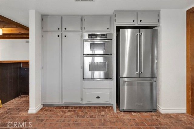 13685 Hidden Valley Road, Victorville, CA 92395