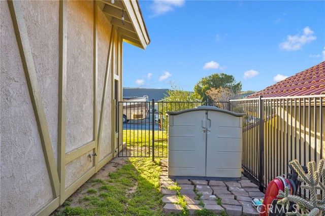 13685 Hidden Valley Road, Victorville, CA 92395