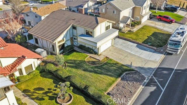 13685 Hidden Valley Road, Victorville, CA 92395