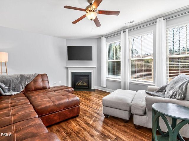 637 Groveview Wynd, Wendell, NC 27591