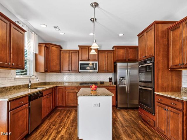 637 Groveview Wynd, Wendell, NC 27591