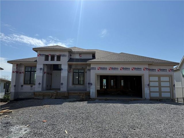 21509 W 80th Terrace, Shawnee, KS 66220