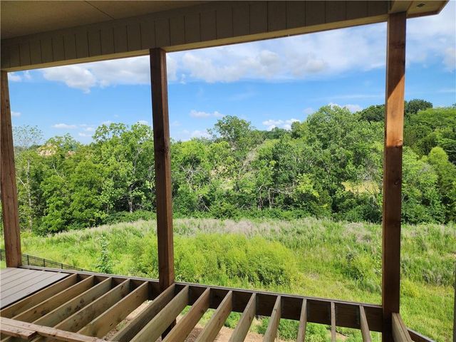 21509 W 80th Terrace, Shawnee, KS 66220
