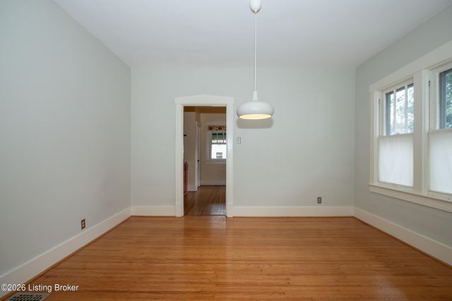 1211 Delor Ave, Louisville, KY 40217