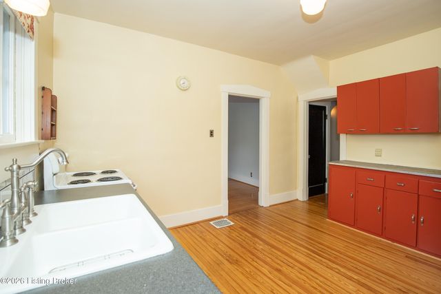 1211 Delor Ave, Louisville, KY 40217