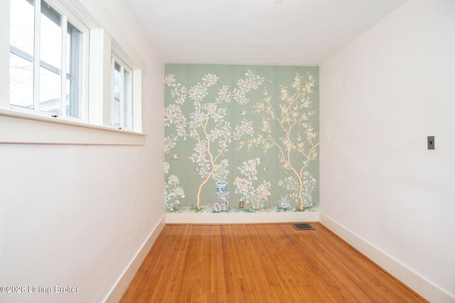 1211 Delor Ave, Louisville, KY 40217