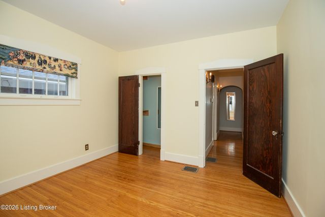 1211 Delor Ave, Louisville, KY 40217