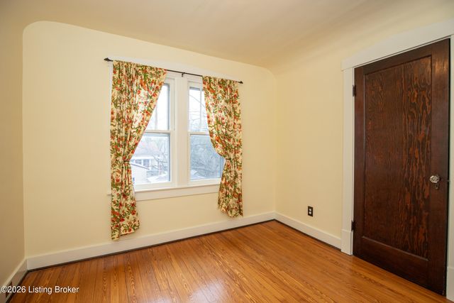 1211 Delor Ave, Louisville, KY 40217