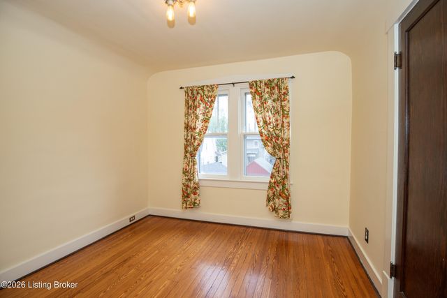 1211 Delor Ave, Louisville, KY 40217