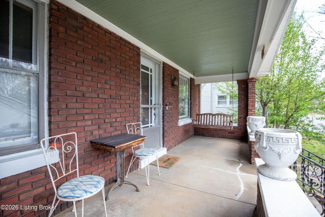 1211 Delor Ave, Louisville, KY 40217